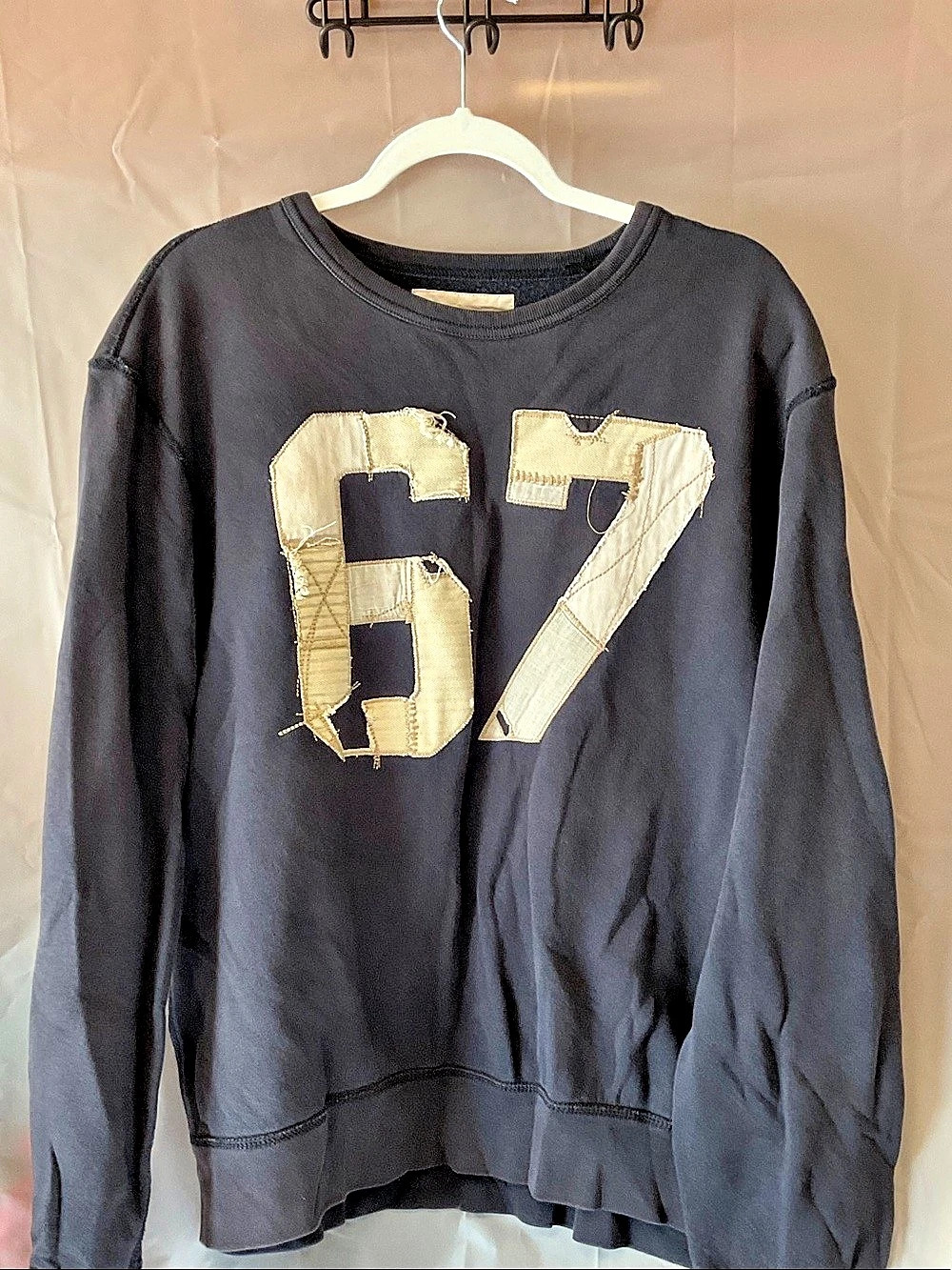 Ralph Lauren Graphic Sweatshirt in Black Size Medium